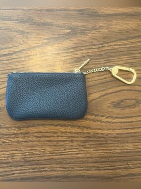 NWOT Dress Up Your Purse Togo Leather Key Pouch in Navy Blue with Gold Hardware